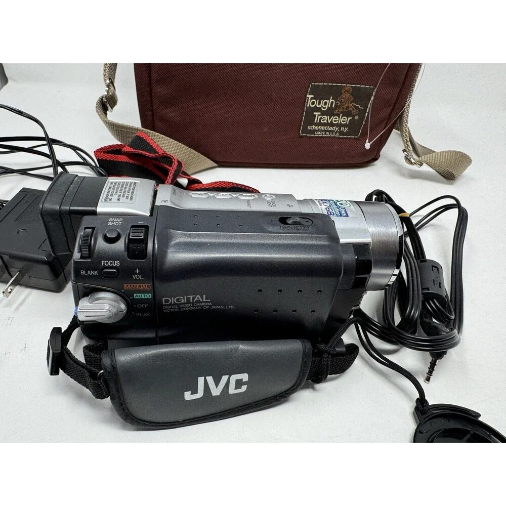 JVC GR-DVL522u Digital Video Camera W/Case